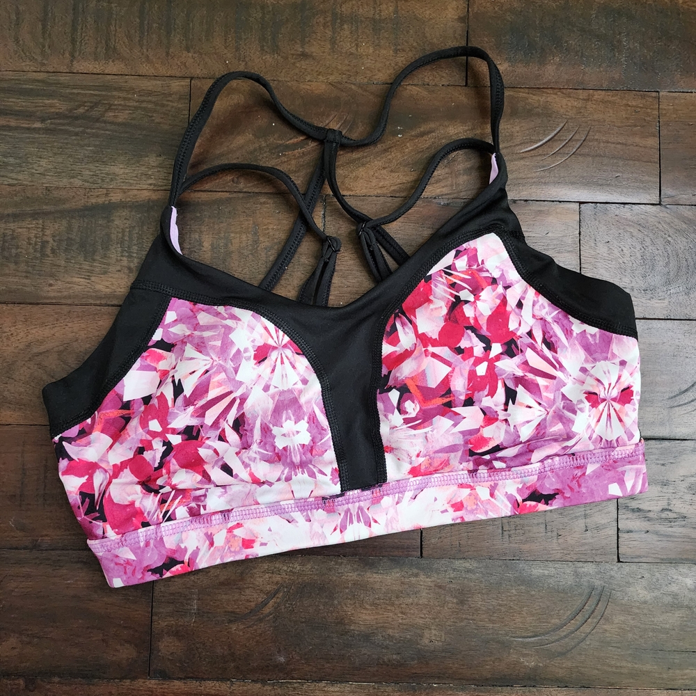 Champion Womens Floral Lilac Purple & Black Strappy Sports Bra Medium Activewear